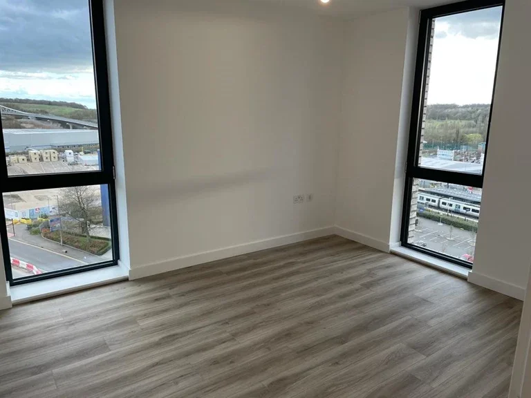 Flat Kimpton Road in Luton