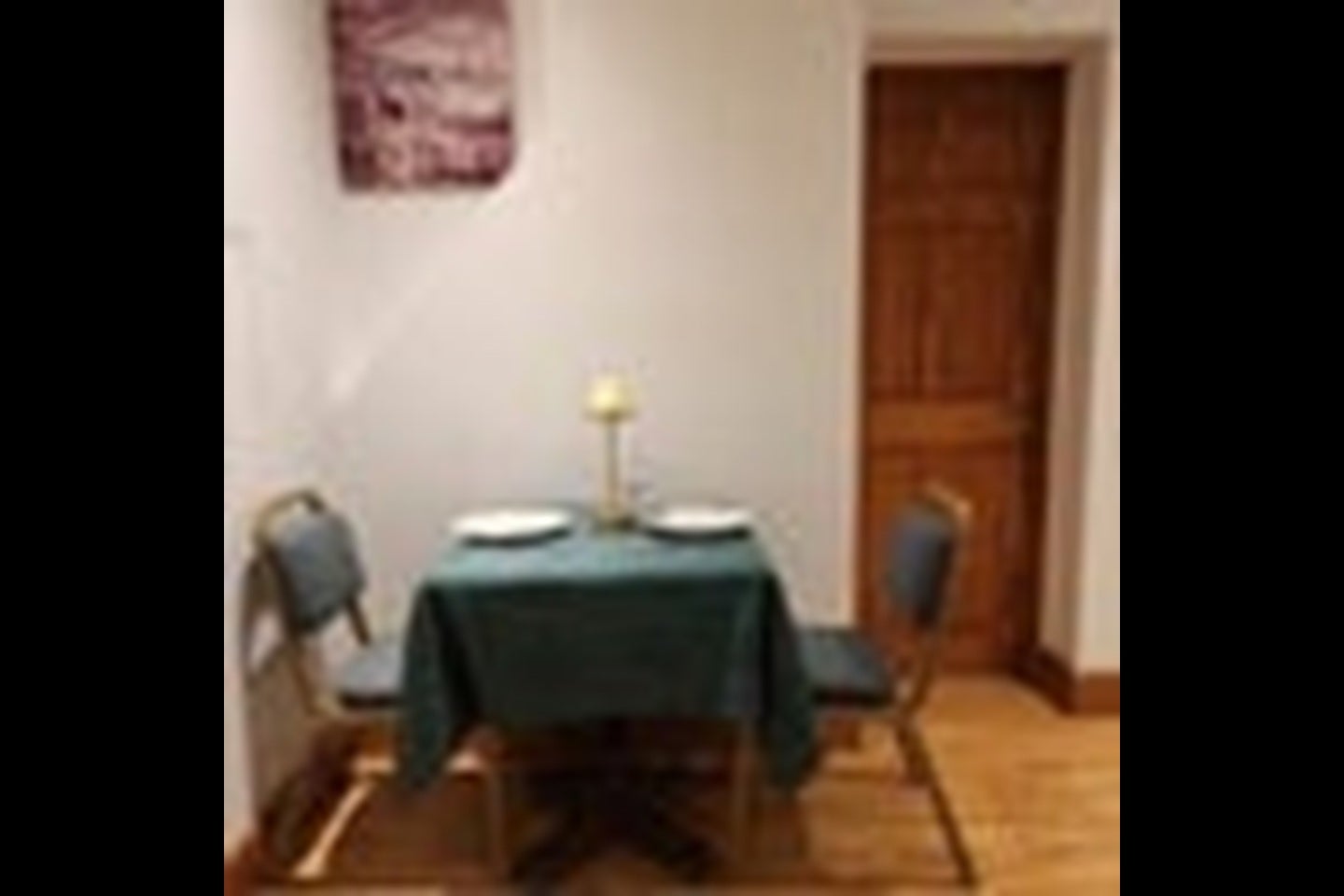 Flat Currey Road in Greater London