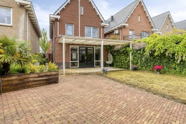 Vrijstaande woning te koop: Madeira 3, Zoetermeer