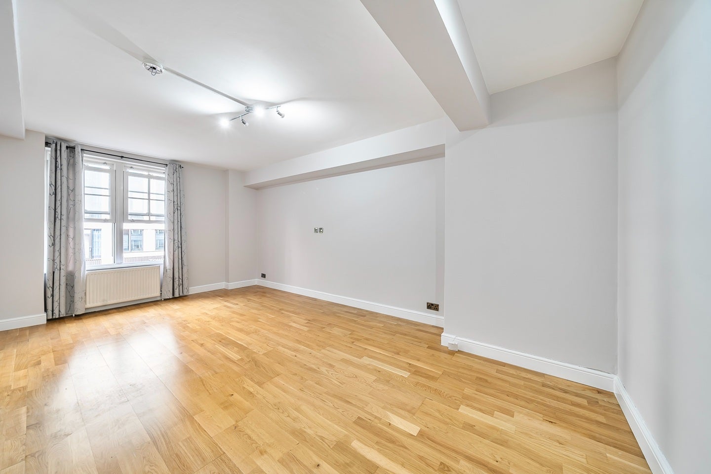 Flat Park West Place in City of Westminster
