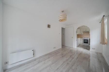Flat Selhurst Close in Greater London