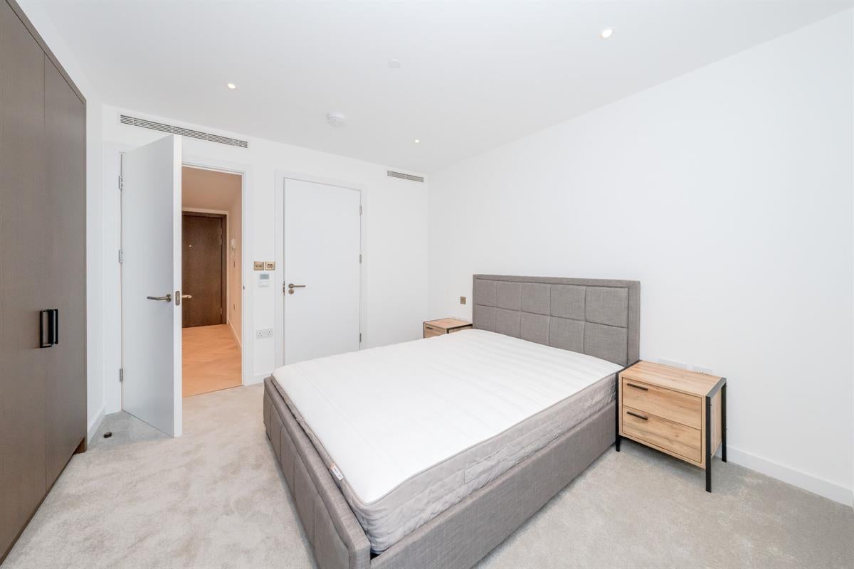Flat Manilla Street in Greater London
