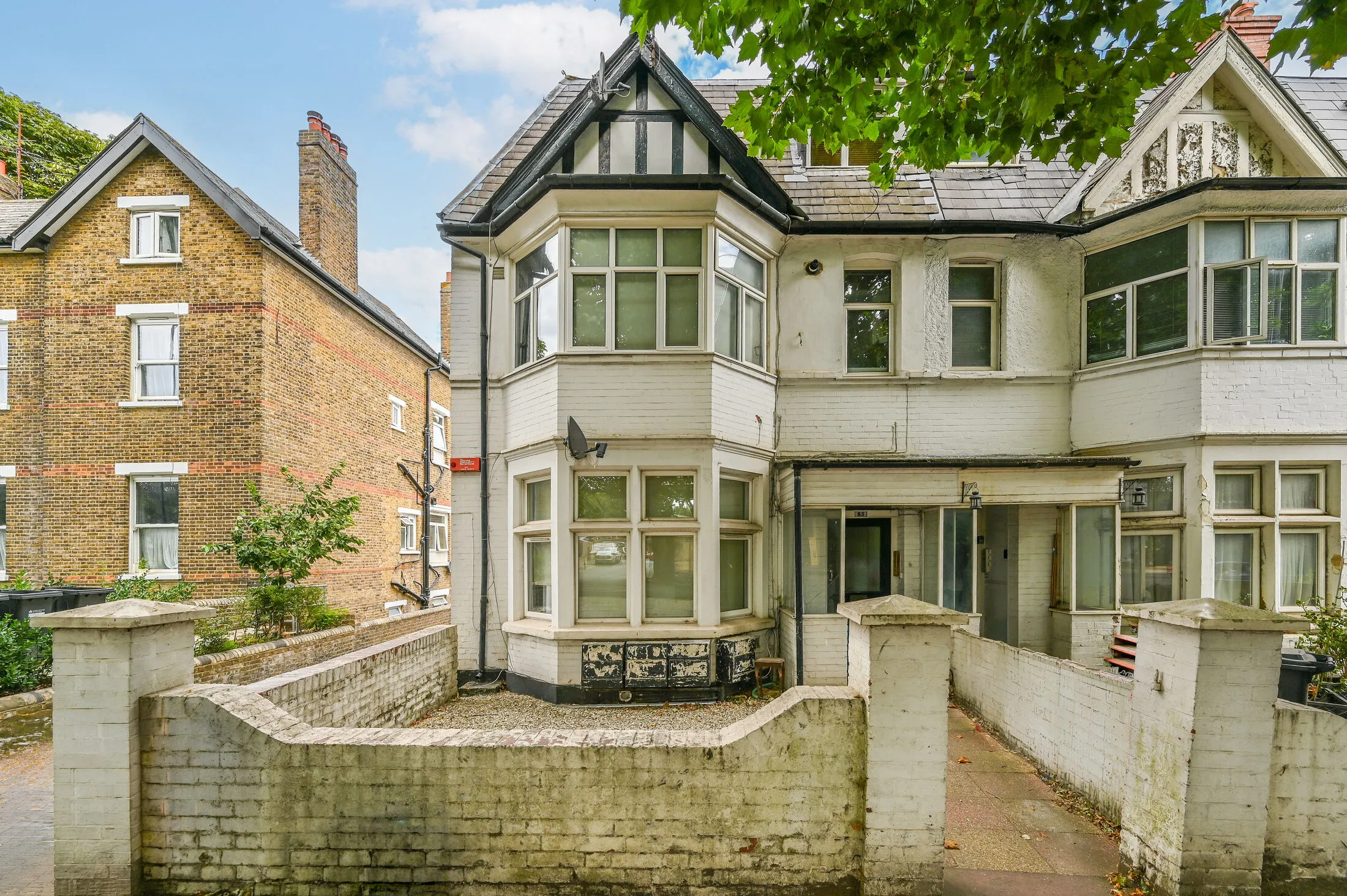 Flat Boston Manor Road in Greater London