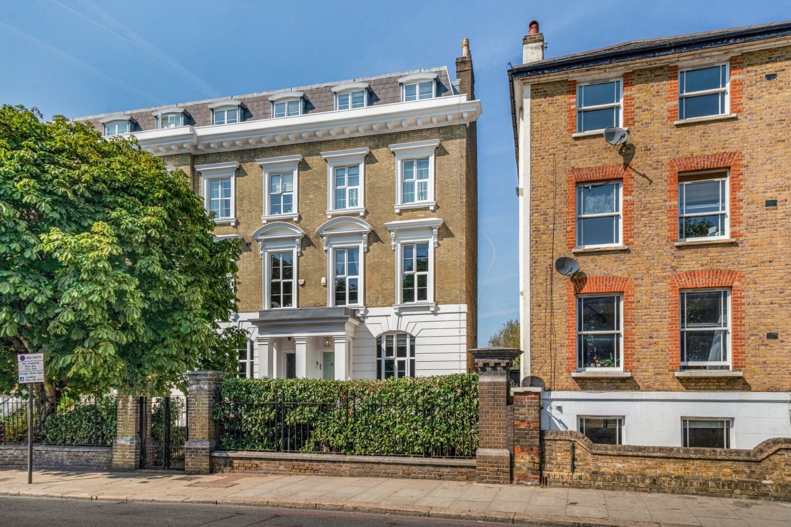 House Spanish Road in Greater London