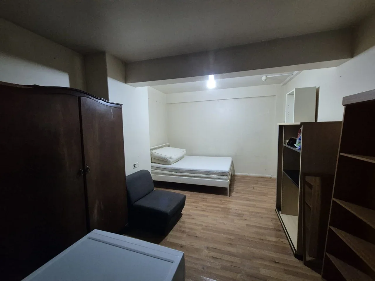 Room Bordars Road in Greater London