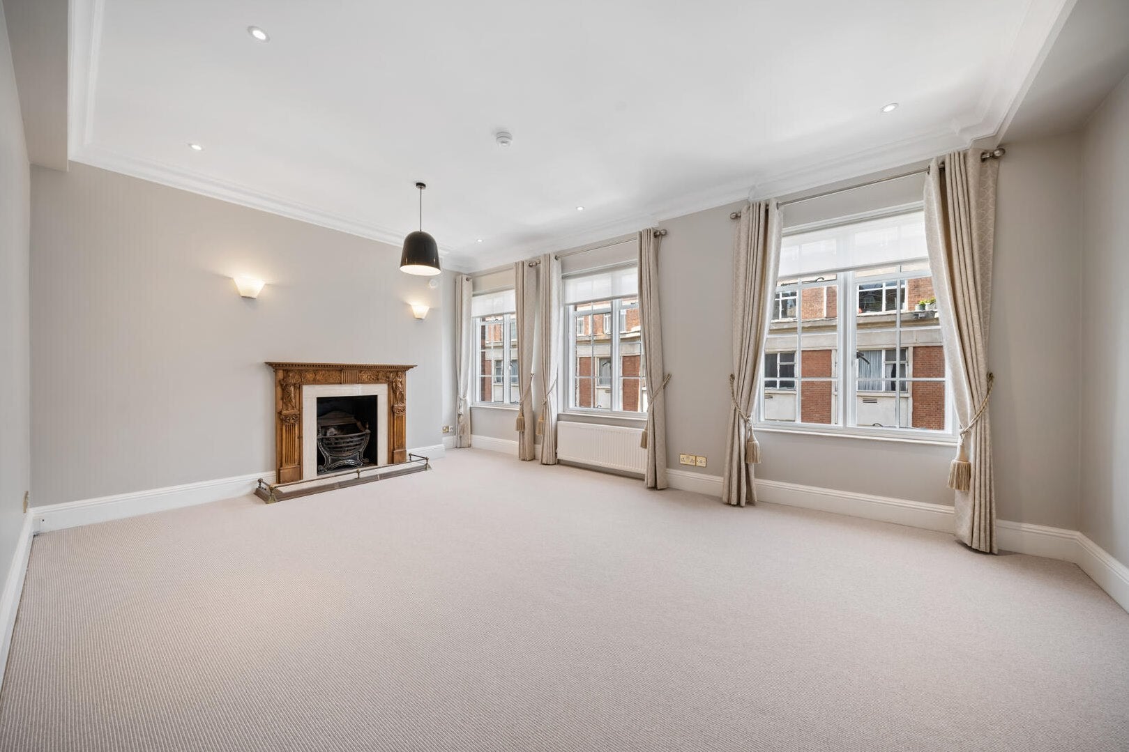 Flat Hallam Street in City of Westminster