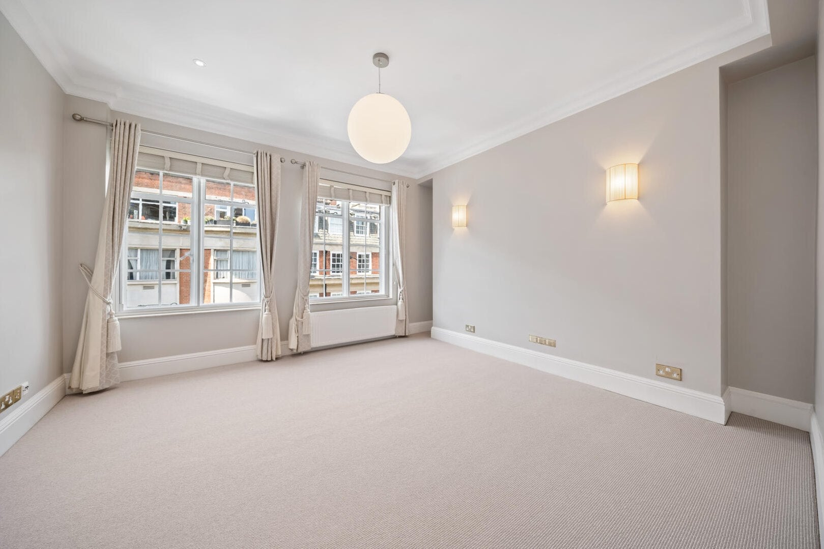 Flat Hallam Street in City of Westminster