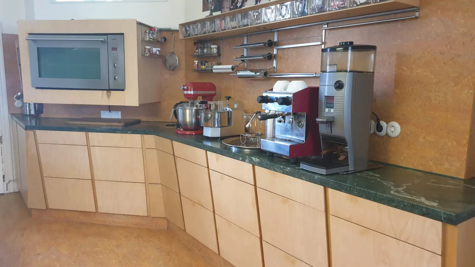 Wohnung Kreuzstraße in Berlin