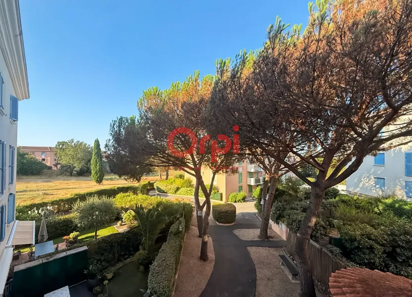Flat Rue Gustave Bret in Fréjus