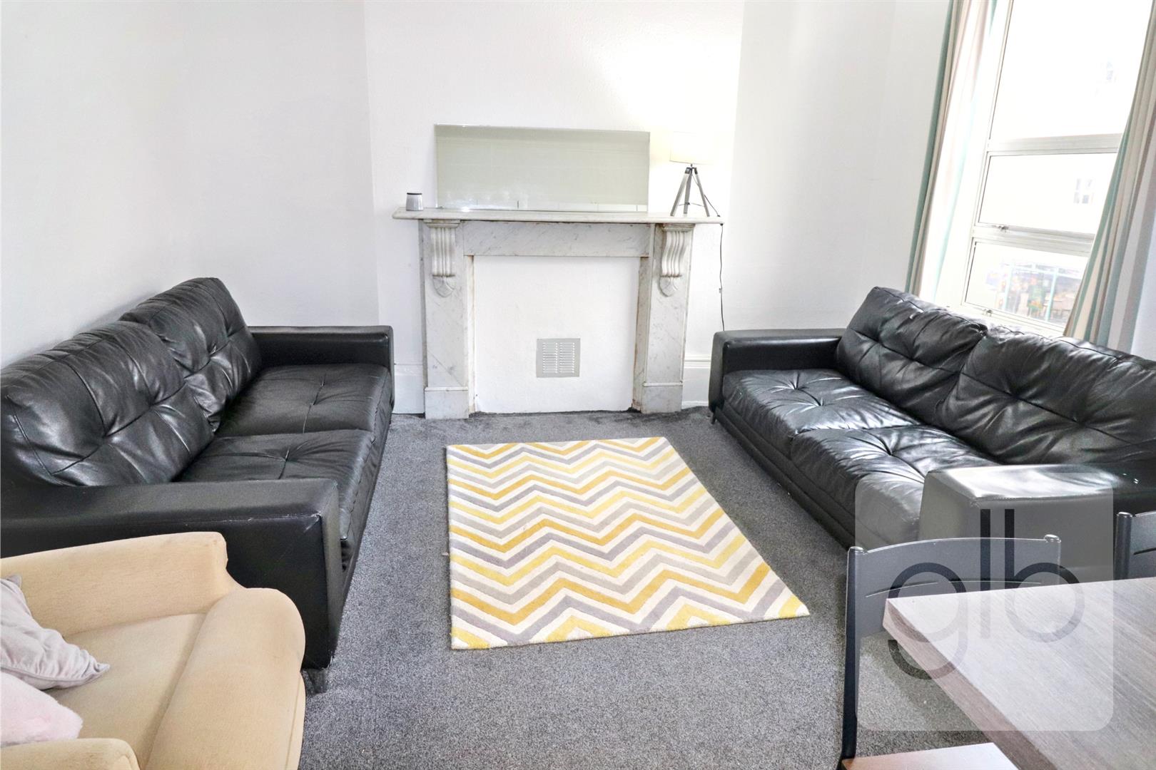 Flat Warwick Street in Royal Leamington Spa
