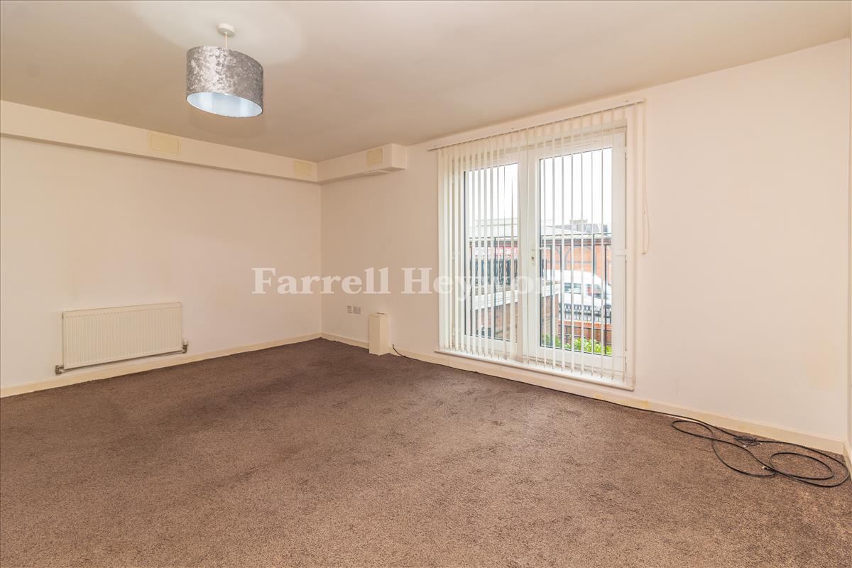 Flat Queensway in Poulton-le-Fylde