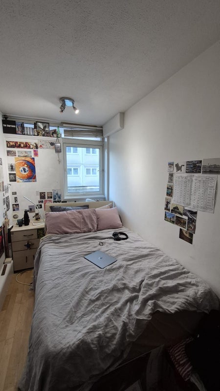 Room Petticoat Square in City of London