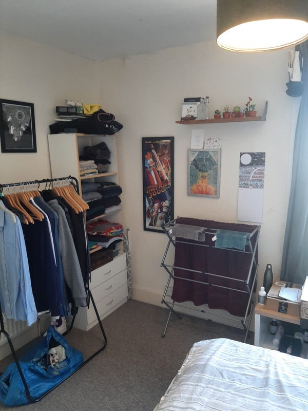 Room Ashley Down Road in Bristol