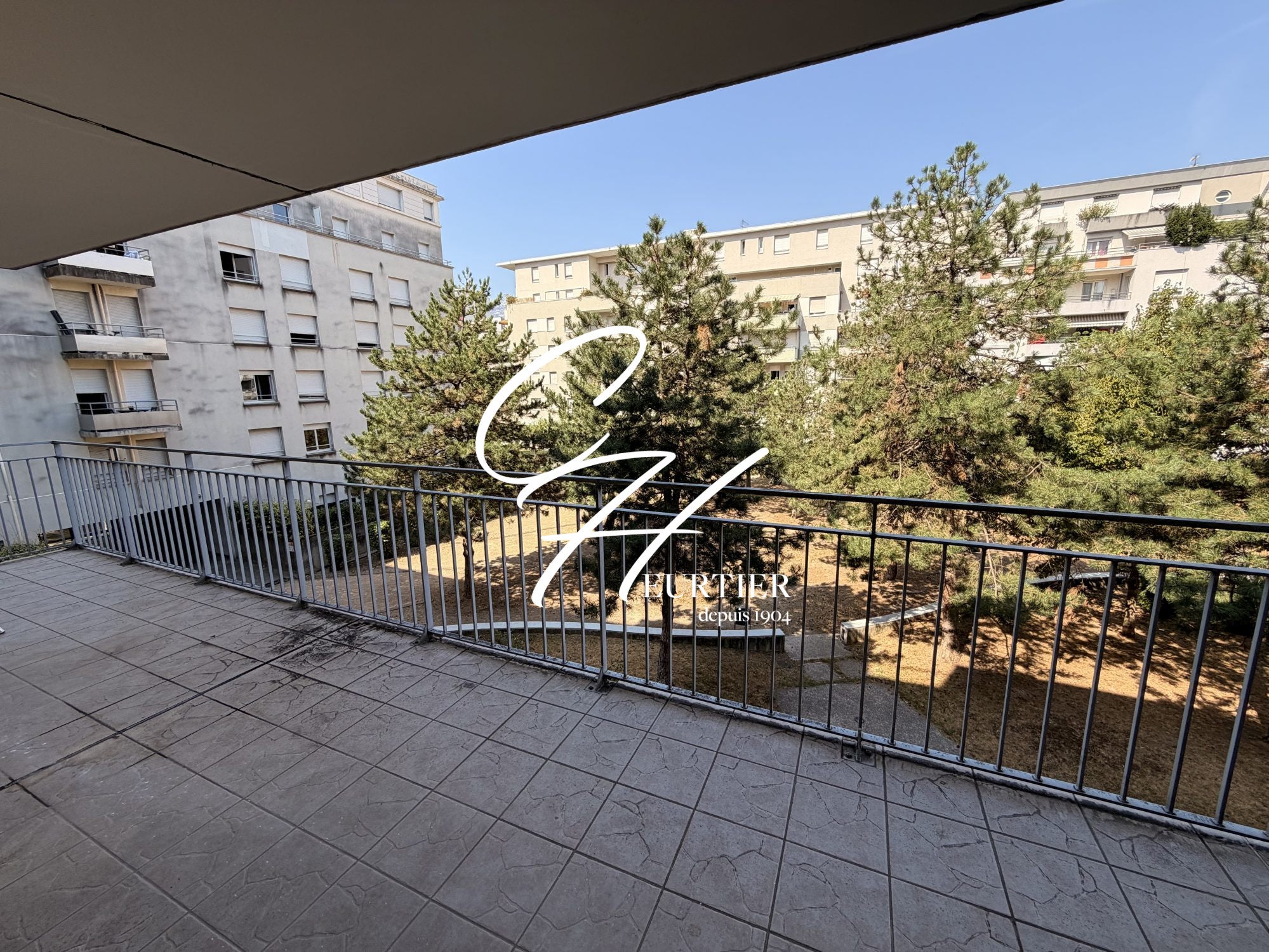 Appartement Allée des Deux Mondes à Grenoble