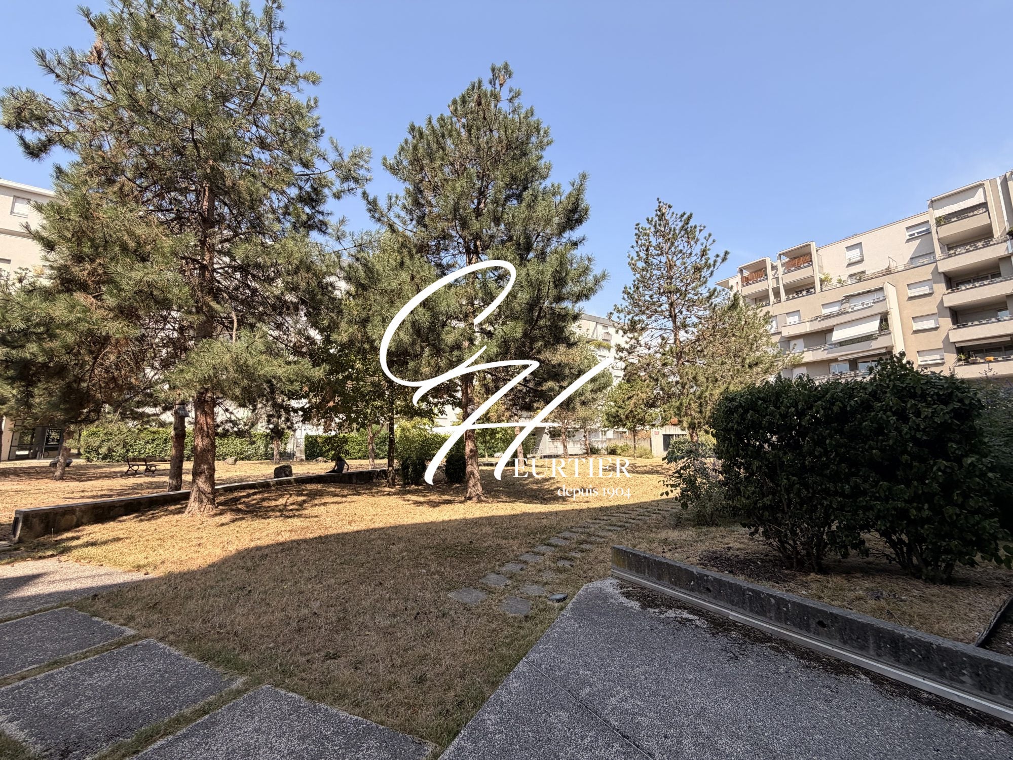 Appartement Allée des Deux Mondes à Grenoble