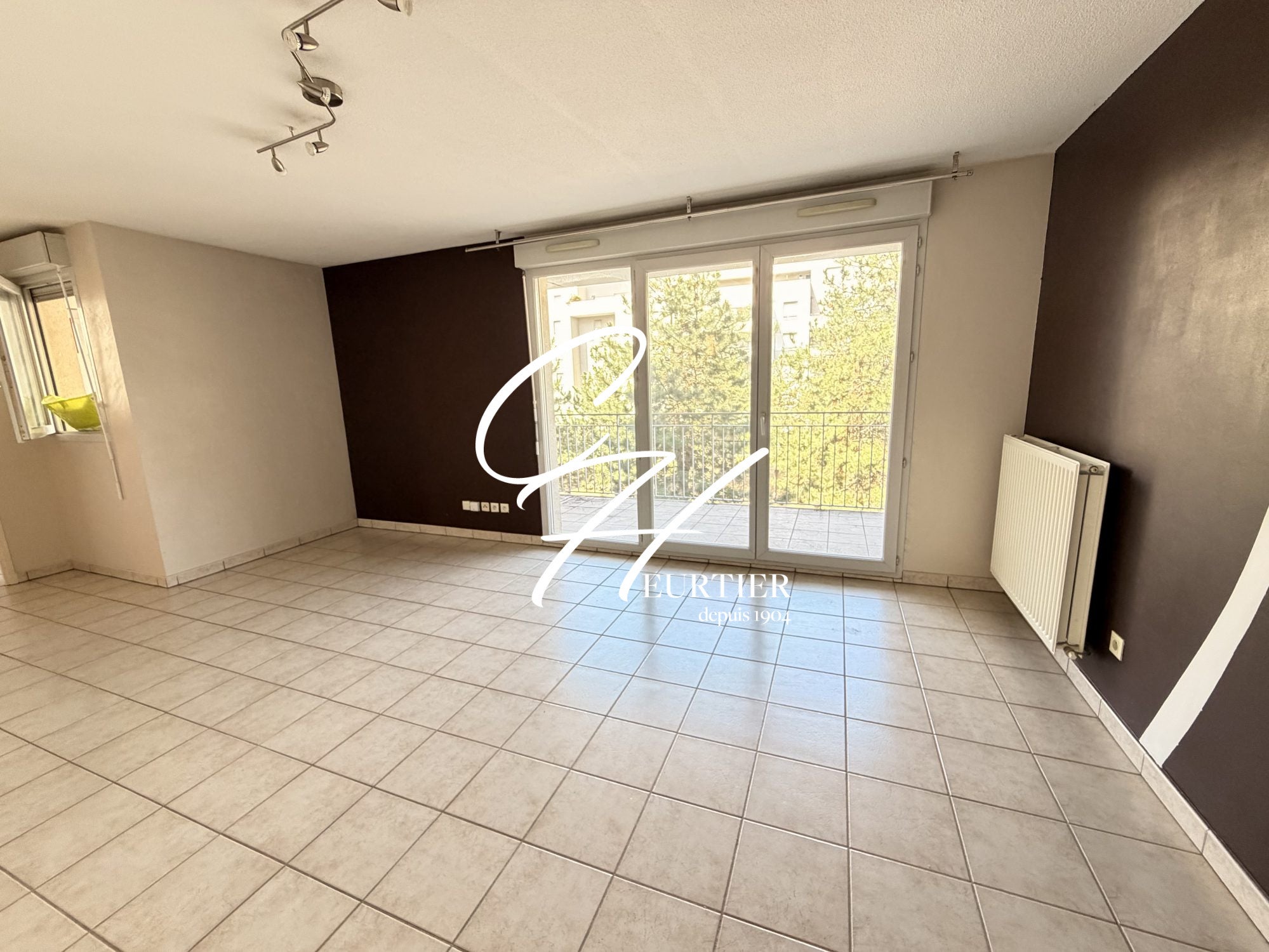 Appartement Allée des Deux Mondes à Grenoble