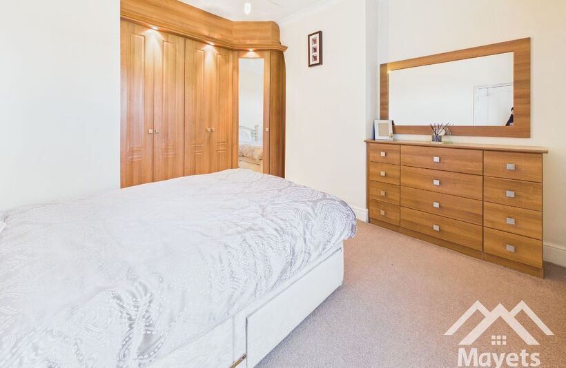 House Shear Brow in Blackburn