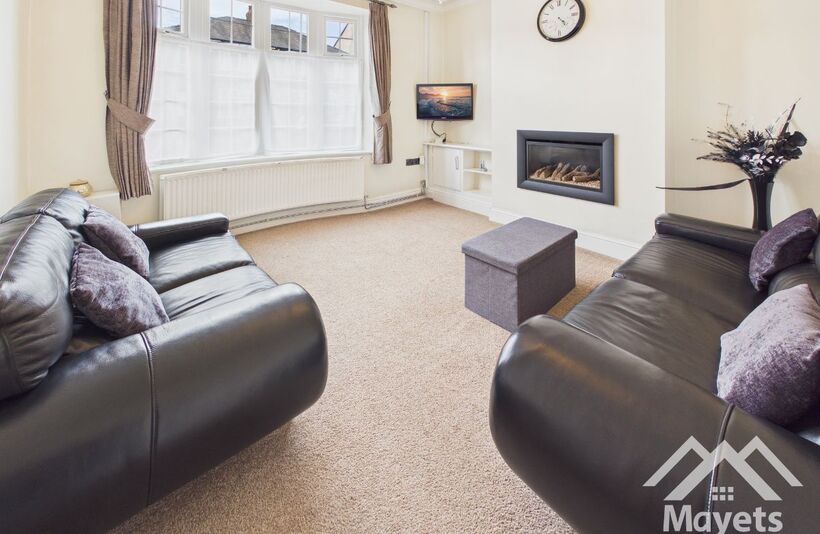 House Shear Brow in Blackburn