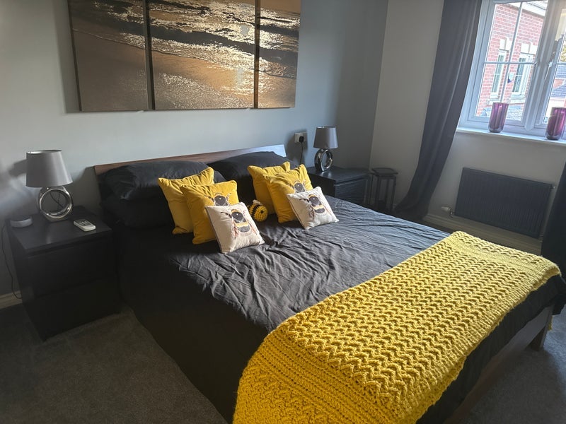 Room Stoneycroft Road in Sheffield