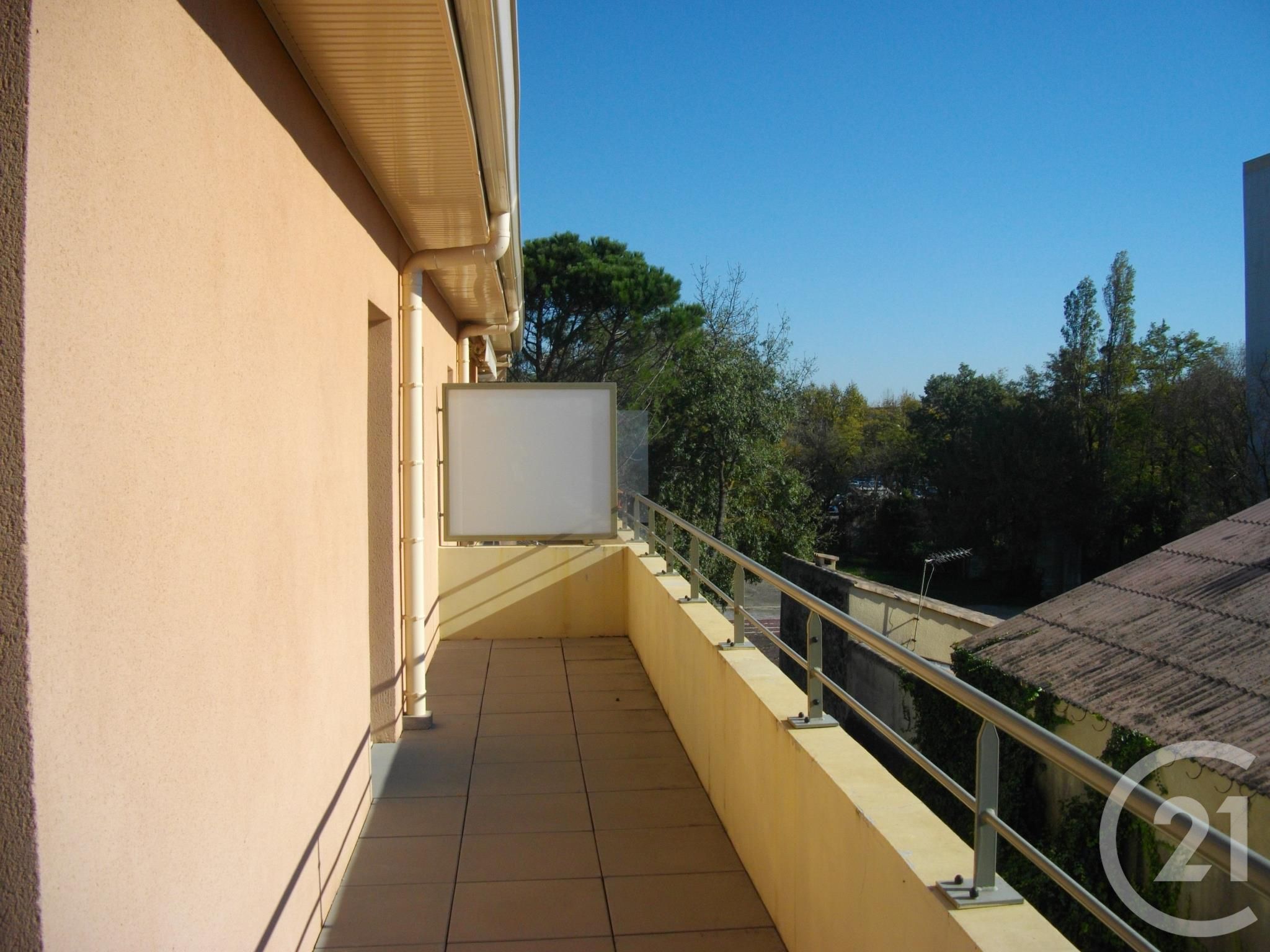 Flat Rue de Carcaixent in Bagnols-sur-Cèze