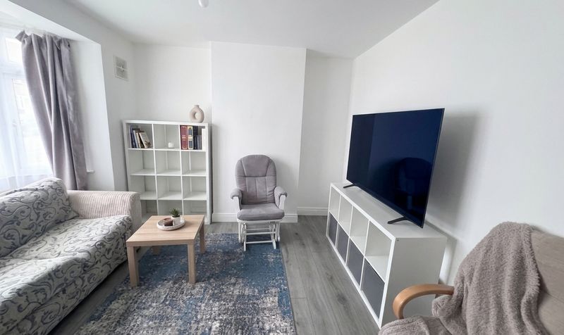 House Hind Crescent in Greater London