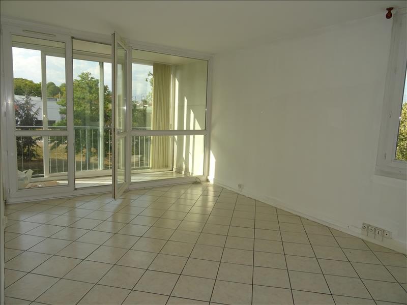 Flat Boulevard du Général de Gaulle in Sarcelles