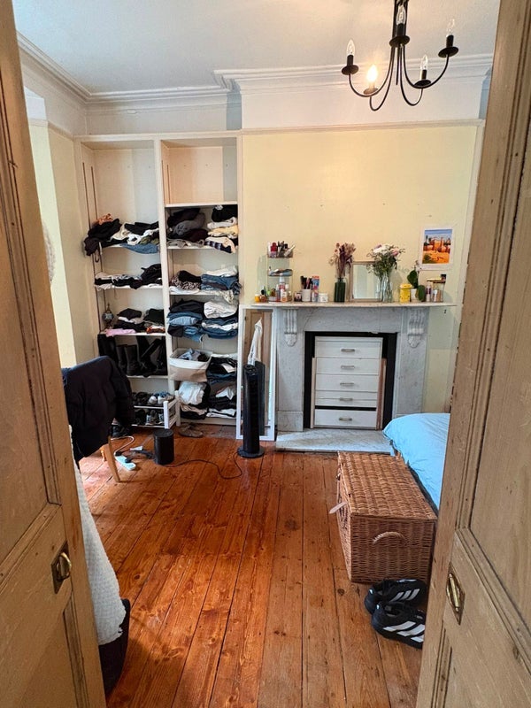 Room St Michael's Road in Greater London