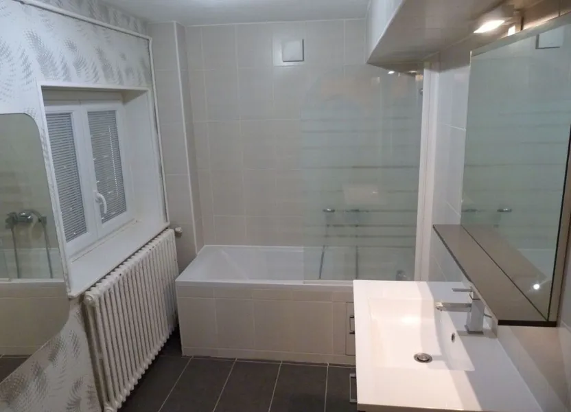 Appartement Place Dugas à Thurins