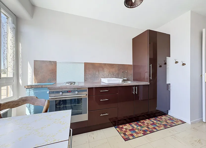 Appartement Rue Jean Santopietro à Oullins-Pierre-Bénite