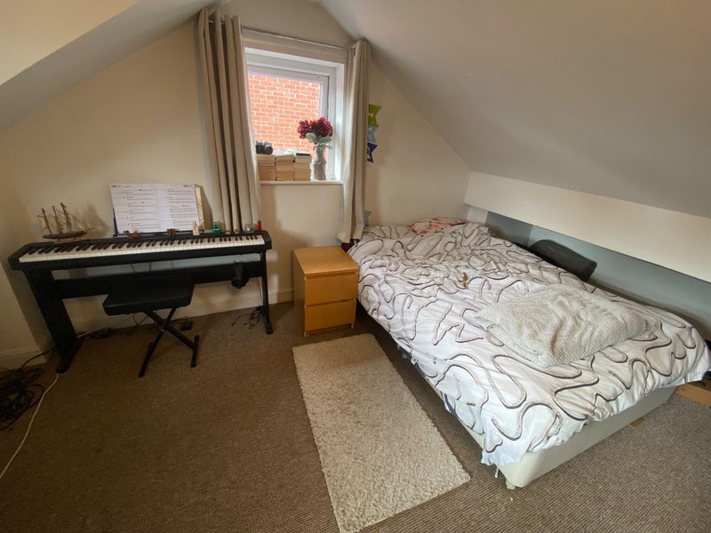 Room Burton Road in Manchester