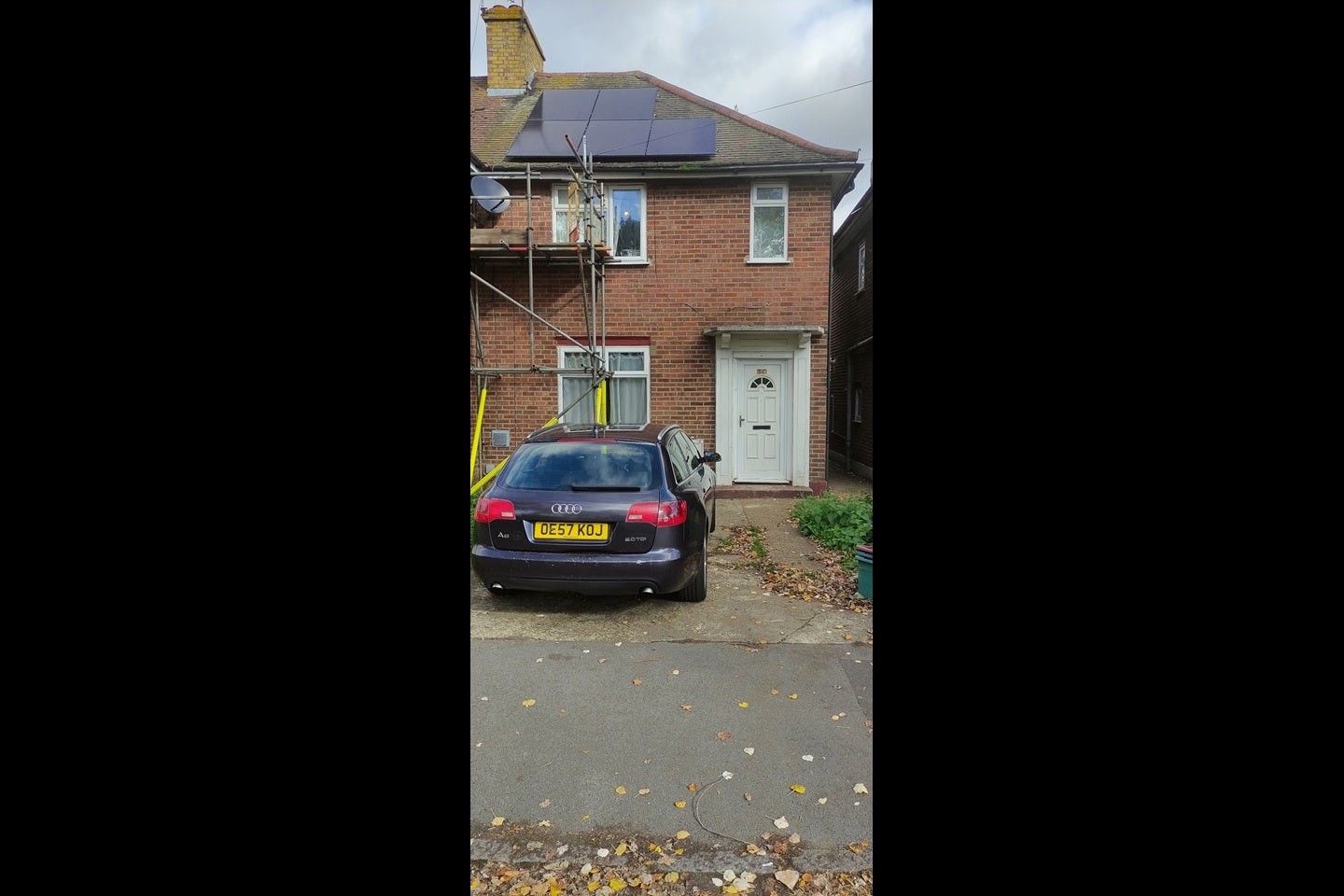 Flat Ruskin Avenue in Greater London