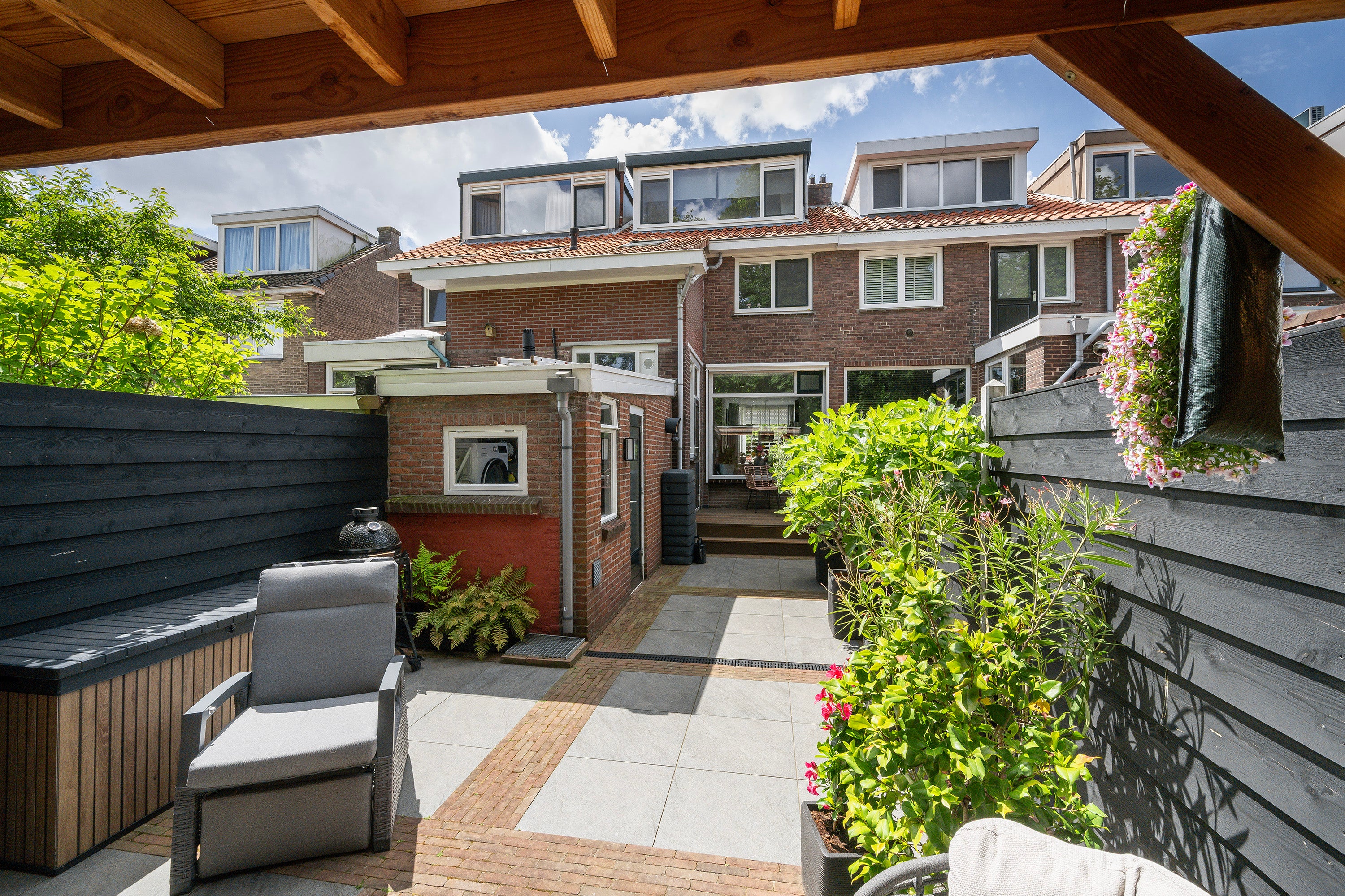 Tussenwoning te koop: Geraniumstraat 29, Vlaardingen