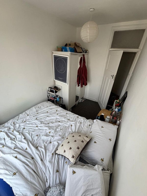 Room Northwest Place in London