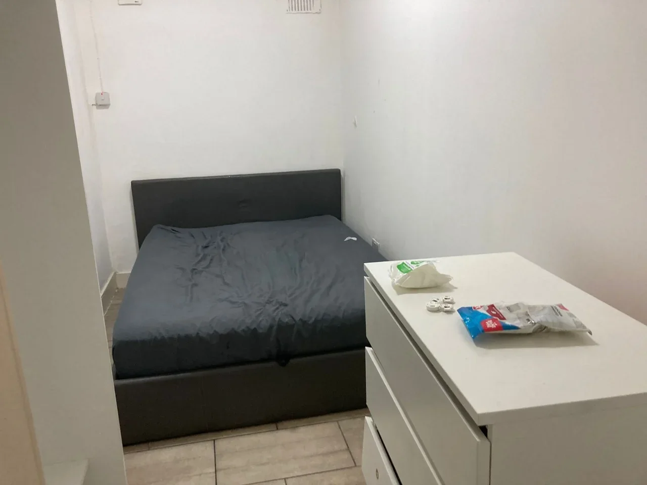 Flat Lea Bridge Road in Greater London