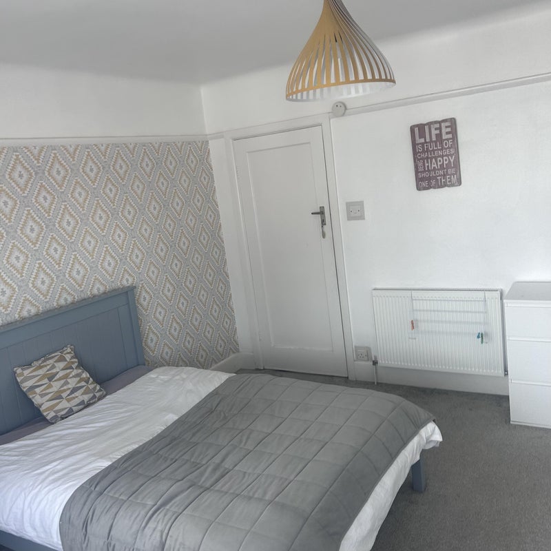 Room Namu Road in Bournemouth