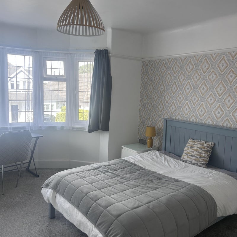 Room Namu Road in Bournemouth