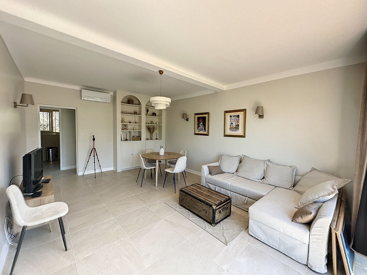 Appartement Avenue Isola Bella - Rosella Hightower à Cannes