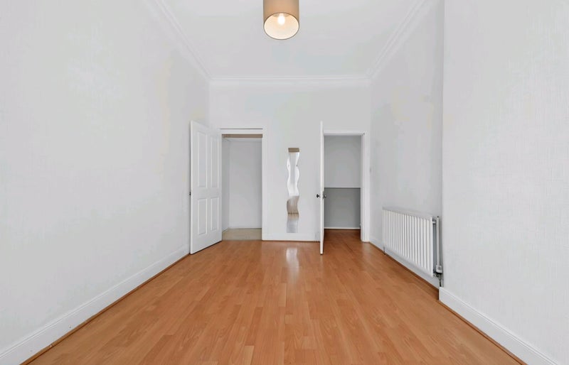 Flat Wardlaw Drive in Rutherglen