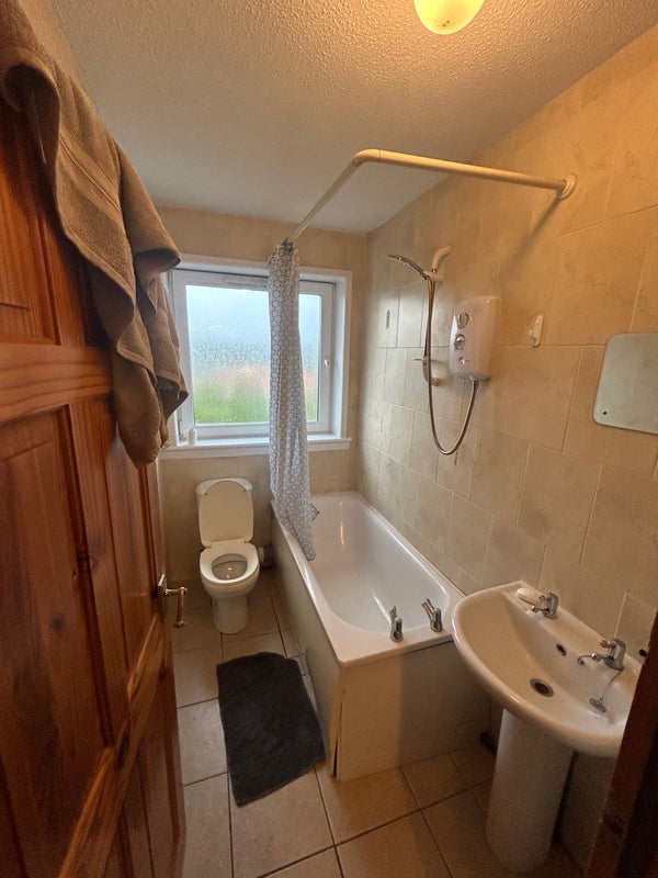 Room Kirkhill Terrace in Broxburn