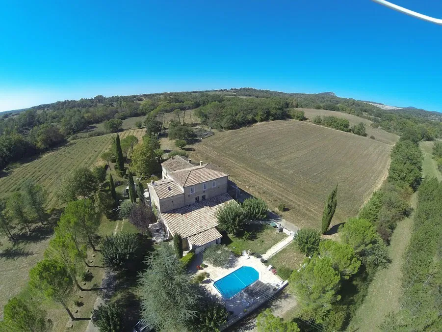 Maison La Becarasse à Rousson