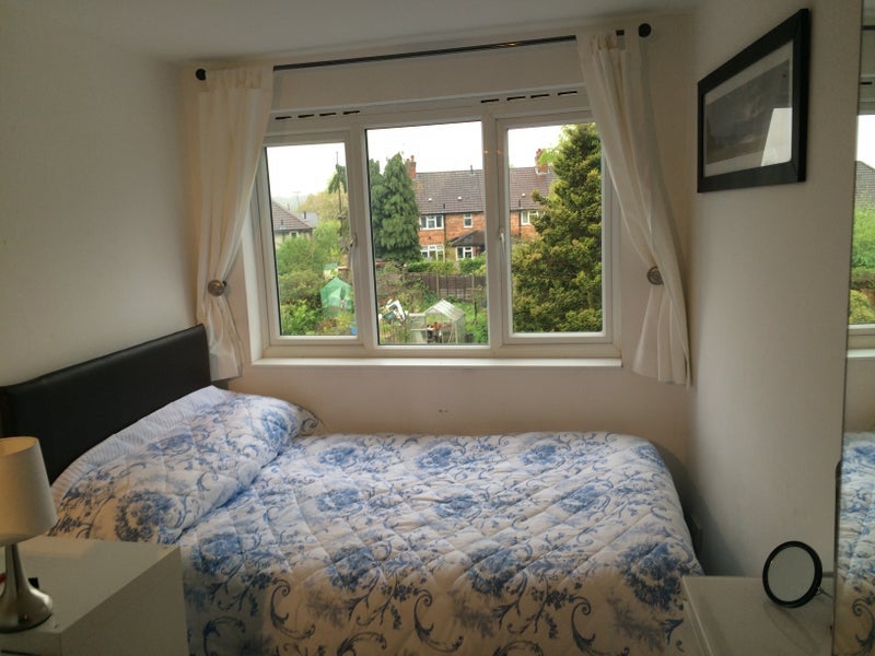 Room Harborne Park Road in Birmingham
