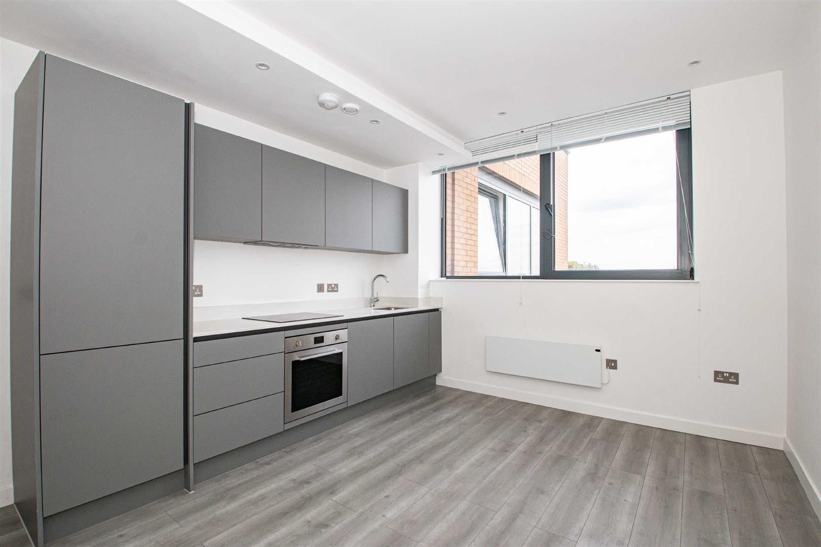 Flat Capital Drive in Milton Keynes
