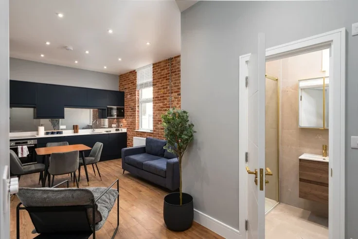 Flat Upper Street in Greater London
