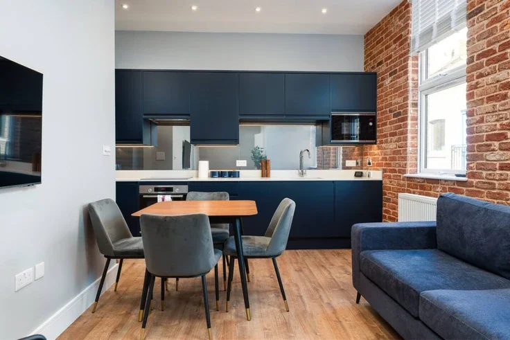 Flat Upper Street in Greater London
