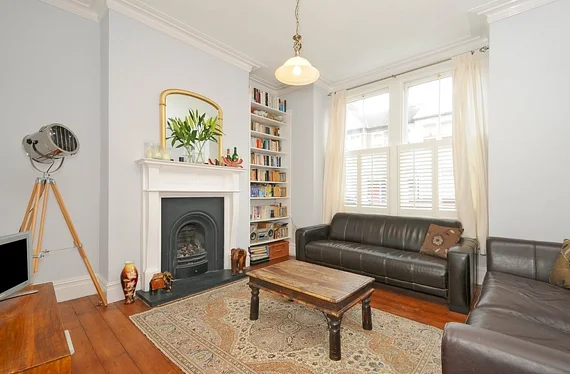 House Mitcham Road in Greater London