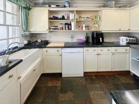 Flat Shenley Road in Hertsmere