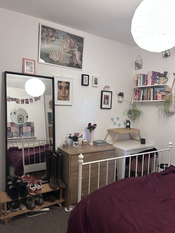 Room Pirbright Road in Greater London