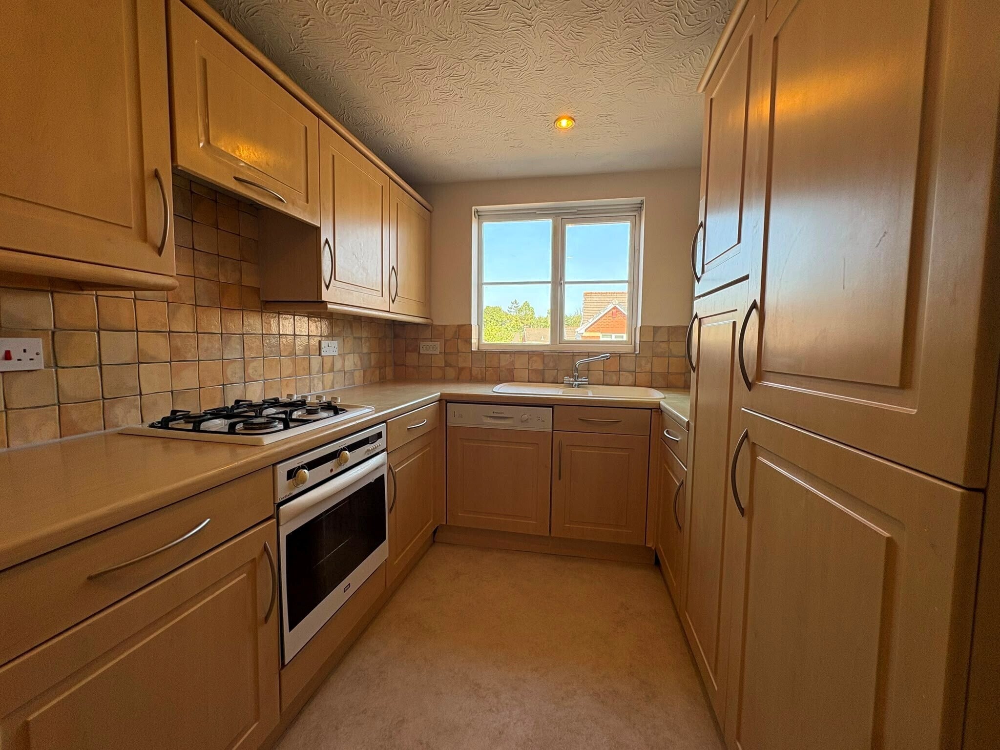 Flat Well Oak Park in Exeter