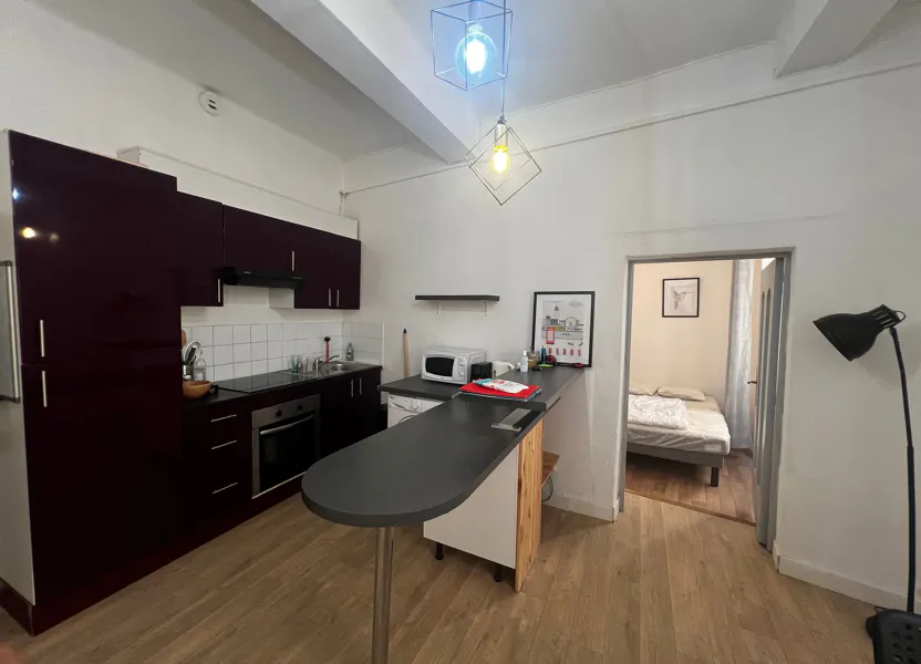 Appartement Rue Nationale à Nîmes