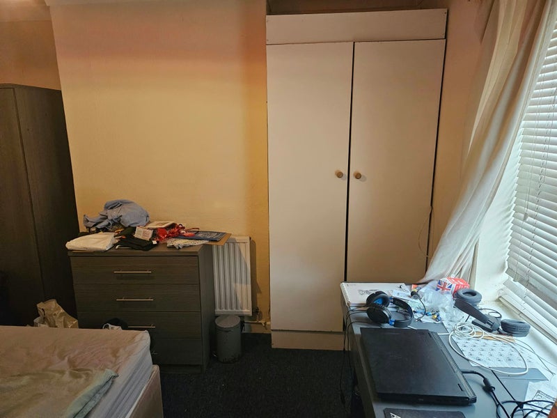 Room Kinson Road in Bournemouth